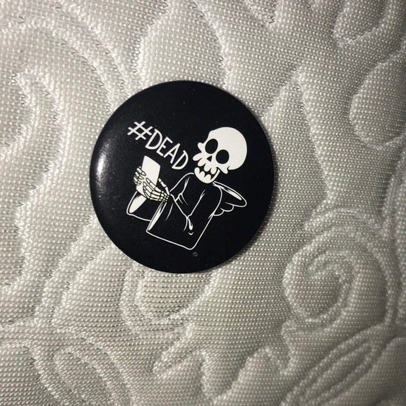 New - Picture 3 of 4